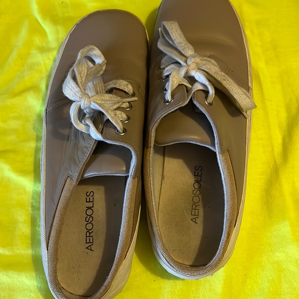 Tear slip on shoes very comfortable